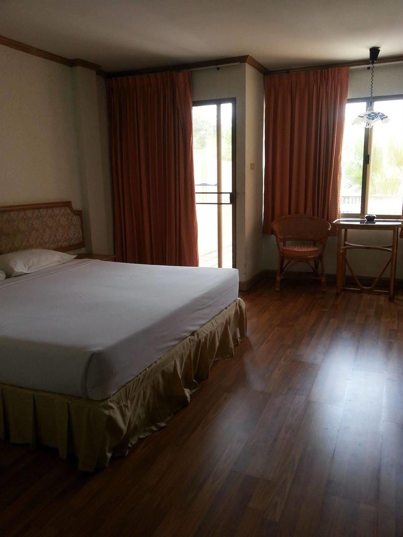 Takiab Beach Resort Huahin Kültér fotó